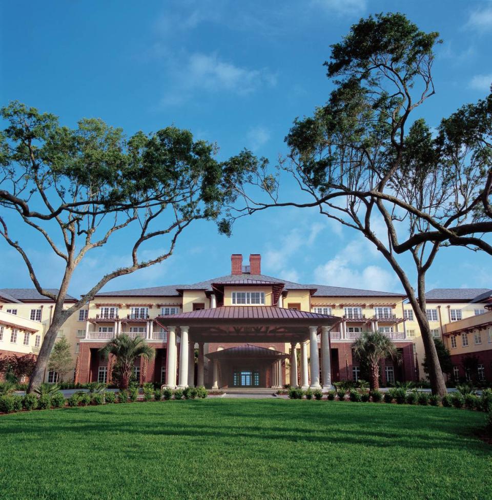 Kiawah - Sanctuary Front Entrance