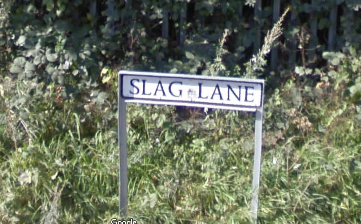 The previous road sign located at Slag Lane in Westbury, Wiltshire. (Google)