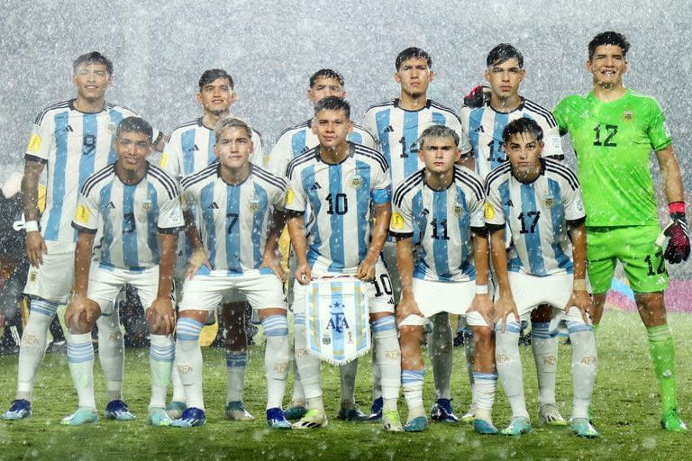 La selección argentina enfrentará a Brasil en los cuartos de final del Mundial Sub 17, con la ilusión de poder seguir avanzando