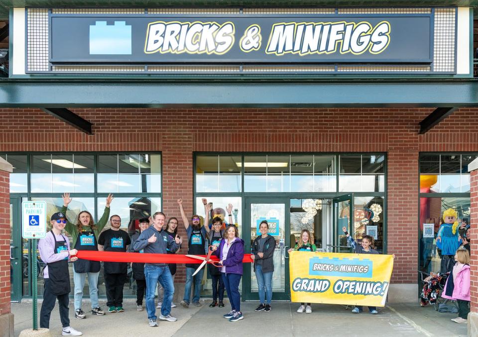 Fox Point recently became home to 'Bricks and Minifigs,' a Portland-based franchise focused on buying, selling and trading LEGO. Its grand opening was April 20.