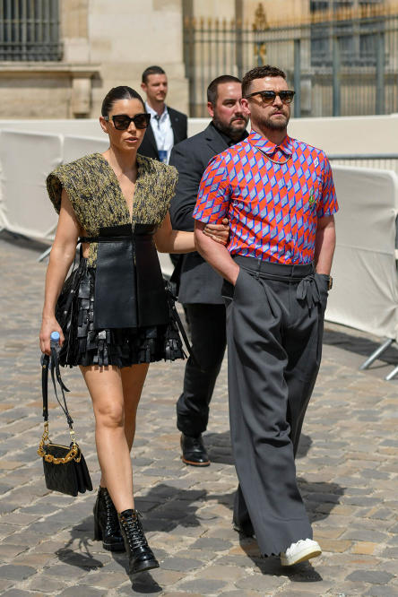 Justin Timberlake, Nicolas Ghesquière, Jessica Biel at Louis Vuitton:  Women's Spring/Summer 2020 / id : 3935002 by