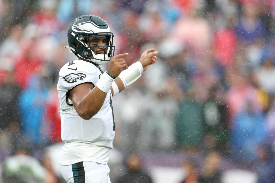 Can Jalen Hurts and the Philadelphia Eagles find their rhythm against the Minnesota Vikings?  (Maddie Meyer/Getty Images)