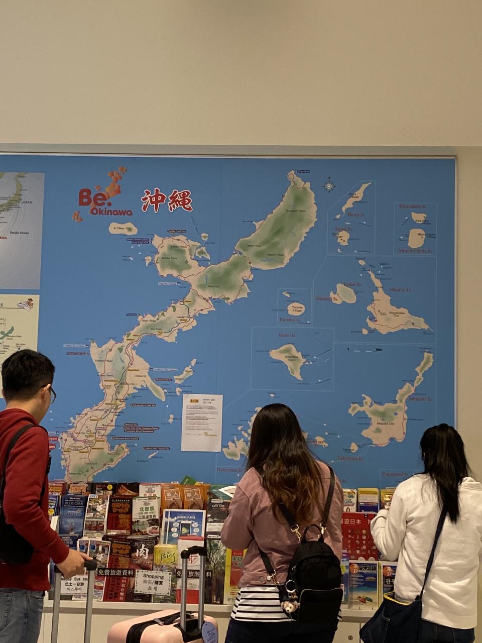 受新冠肺炎疫情影響，日本沖繩那霸機場在睽違2年7個月後，今天再度迎接來自台灣及香港的旅客。（資料照）