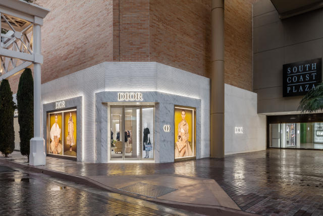 Louis Vuitton's Men's Store Opens at South Coast Plaza – WWD
