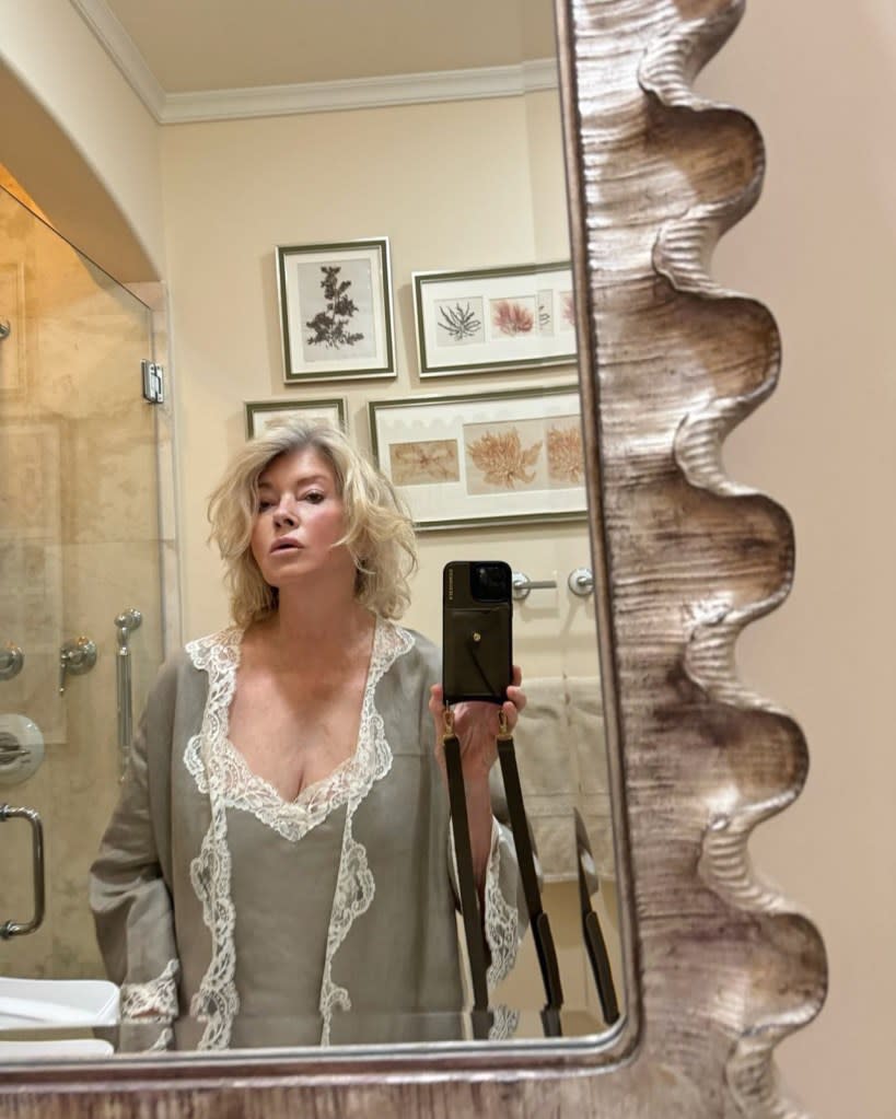 Martha Stewart Shows Off Her ‘Beautiful’ Nightgown in Sultry Mirror Selfie