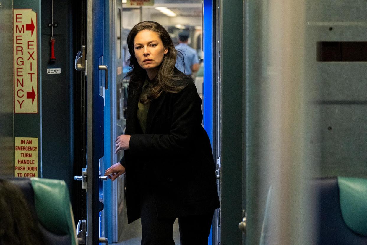 FBI Most Wanted Shakes Up Cast Drops Alexa Davalos Ahead of Season 5 Report 362