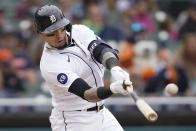 Detroit Tigers' Javier Baez hits a two-run home run against the Kansas City Royals in the fifth inning of a baseball game in Detroit, Thursday, Sept. 29, 2022. (AP Photo/Paul Sancya)