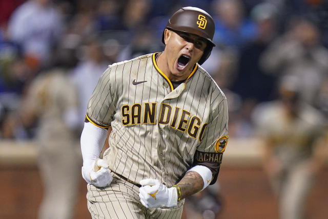 Padres hold off slumping Mets 2-1