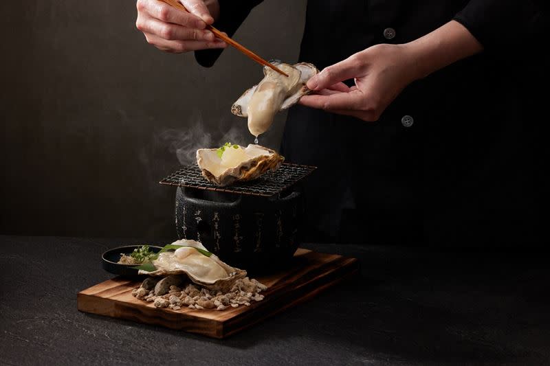 消費2客套餐，初霧酒燒廣島牡蠣免費請你吃。（圖／王品集團提供）
