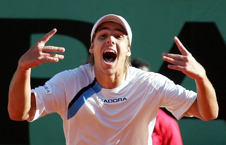 El festejo alocado del Gato Gaudio al ganar Roland Garros 2004 