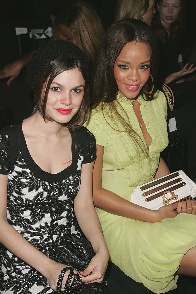 <p>Rachel Bilson and Rihanna looking tight at Zac Posen. <i>(Peter Kramer/Getty Images for IMG)</i></p>