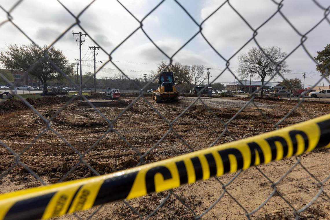 Half of the Bacon’s Bistro and Cafe’s parking lot is a construction zone. The restaurant’s parking spaces have been split in half as a new Scooter’s Coffee is built in the lot.