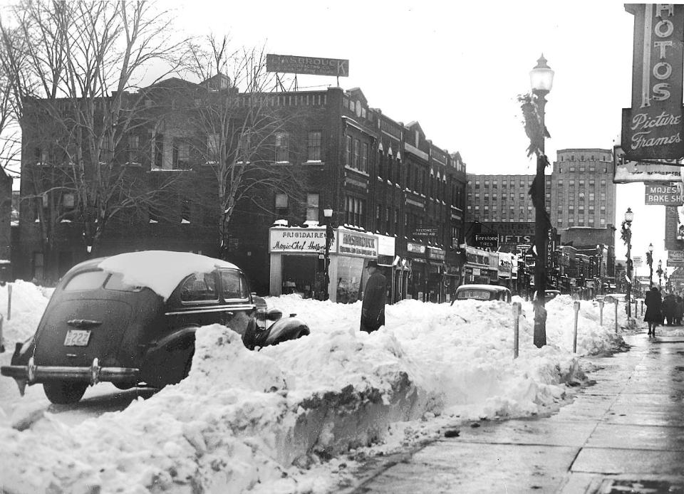 Main Street, Hackensack looking south after a snow storm in 1947.