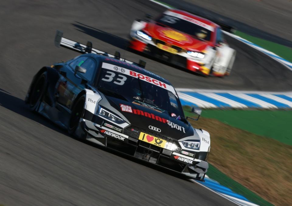 駕駛RS 5 DTM 33號車的René Rast，以及53號車的Jamie Green分別拿下車手總冠軍一、三名，也讓所屬車隊Audi Sport Team Rosberg拿下車隊總冠軍