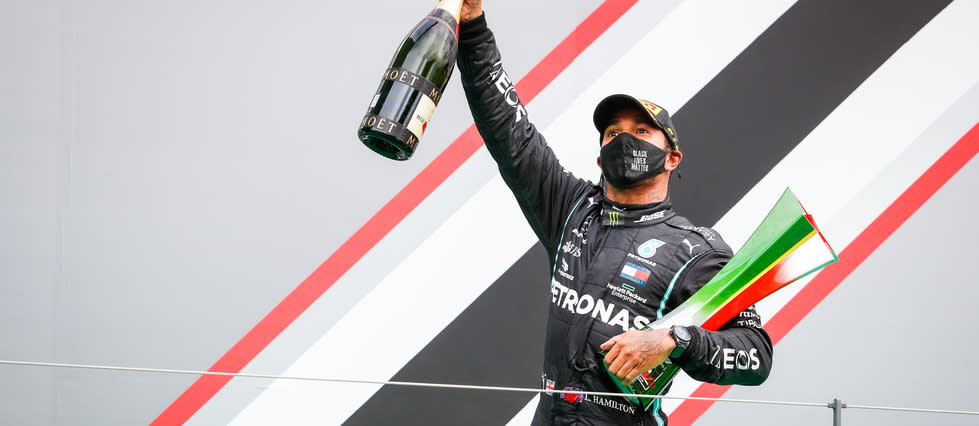 Lewis Hamilton a décroché la 92e victoire de sa carrière en Formule 1 et dépasse ainsi le record de succès de Michael Schumacher (91).
