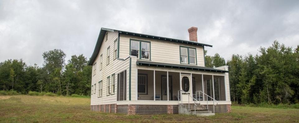 The Present day Ma Barker house was moved to the Carney Island Recreation Area on Lake Weir, southeast of Ocala, and is now a museum