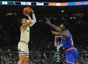 NBA: New York Knicks at Milwaukee Bucks