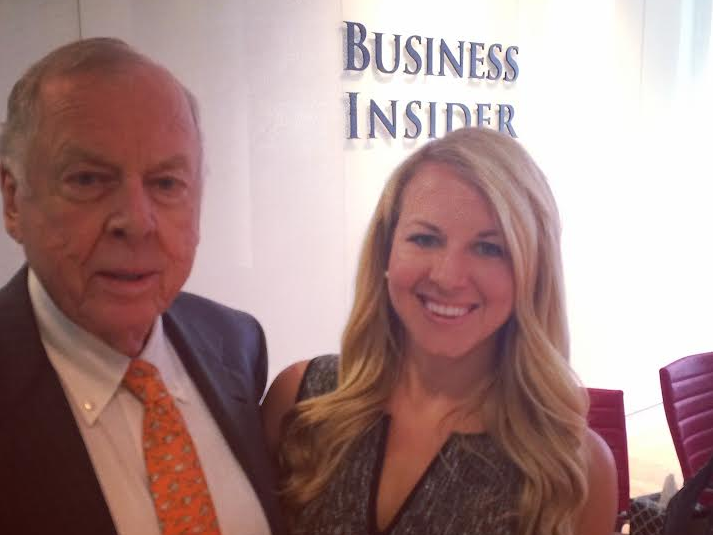 Boone Pickens, Julia La Roche