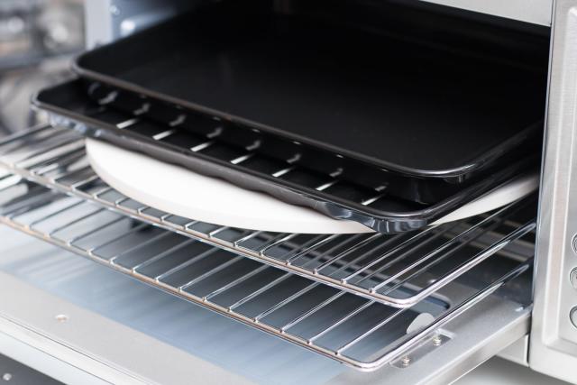 Applica - Convection Countertop Oven - Black, Chrome Rack