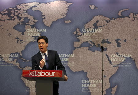 Britain's opposition Labour party leader Ed Miliband addresses an audience during a campaign event in London, Britain, April 24, 2015. REUTERS/Stefan Wermuth