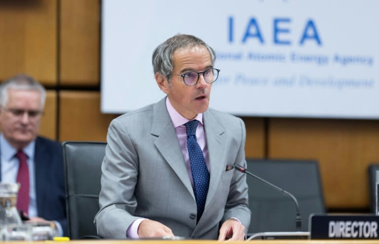 Rafael Grossi, director general del OIEA, asiste a una reunión de urgencia del consejo de gobernadores del organismo en su sede central, el 11 de abril de 2024 en Viena (Joe Klamar)