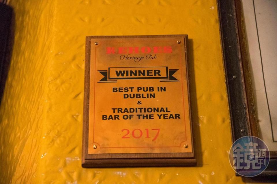 曾獲選都柏林2017「年度最佳傳統酒吧」。