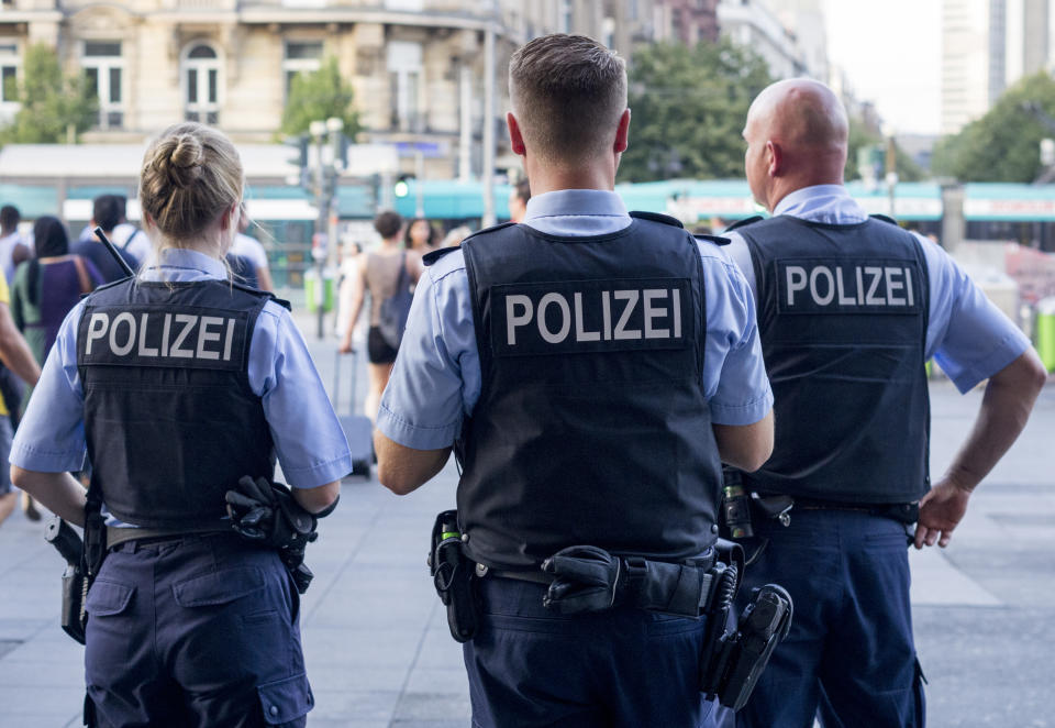 Die Polizeipräsenz sorgt dafür, dass sich Süchtige weniger durch aggressive Dealer bedroht fühlen (Symbolbild: Getty Images)