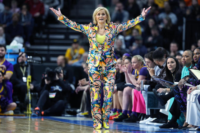 LSU coach Kim Mulkey responds to questions about Washington Post profile, saying she hasn't read it