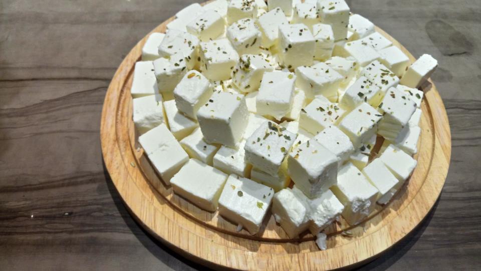 20) Paneer