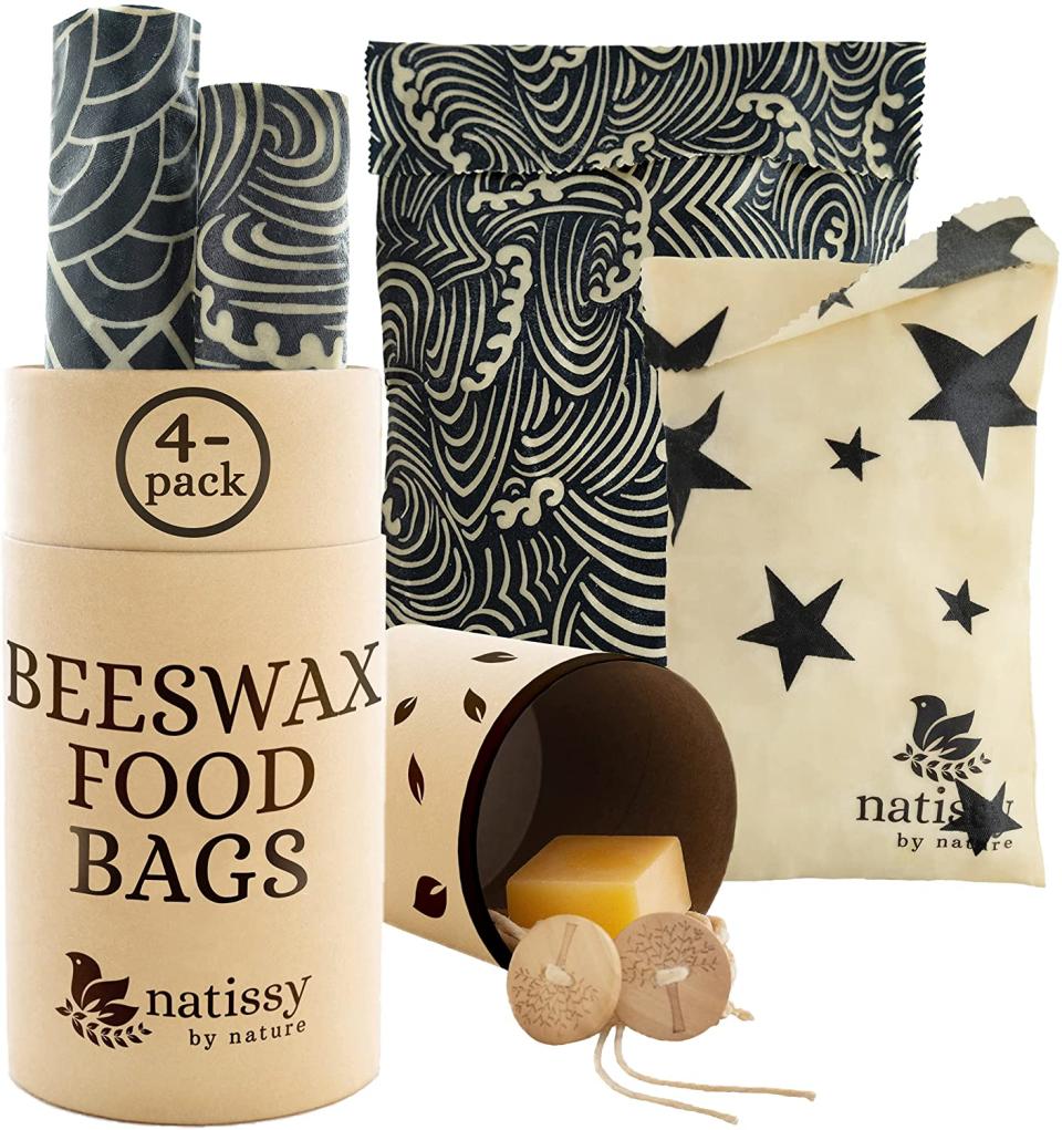 Beeswax cloth bags made of organic cotton; set of 4 Beeswax wrap bags 