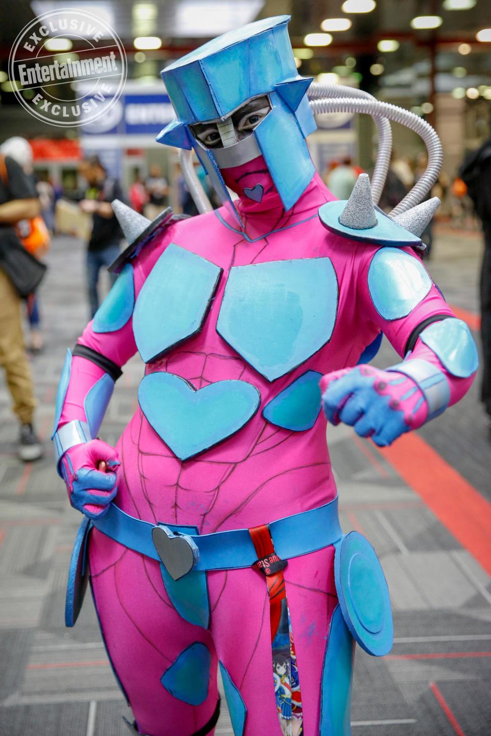 Crazy Diamond from JoJo's Bizarre Adventure cosplayer