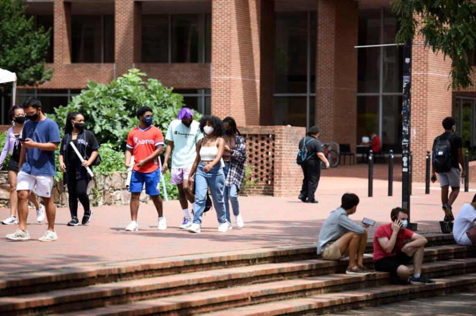 CHAPEL HILL, NC – AUGUST 18: Students walk through the campus of the University of North Carolina at Chapel Hill on August 18, 2020 in Chapel Hill, North Carolina. (Photo by Melissa Sue Gerrits/Getty Images)