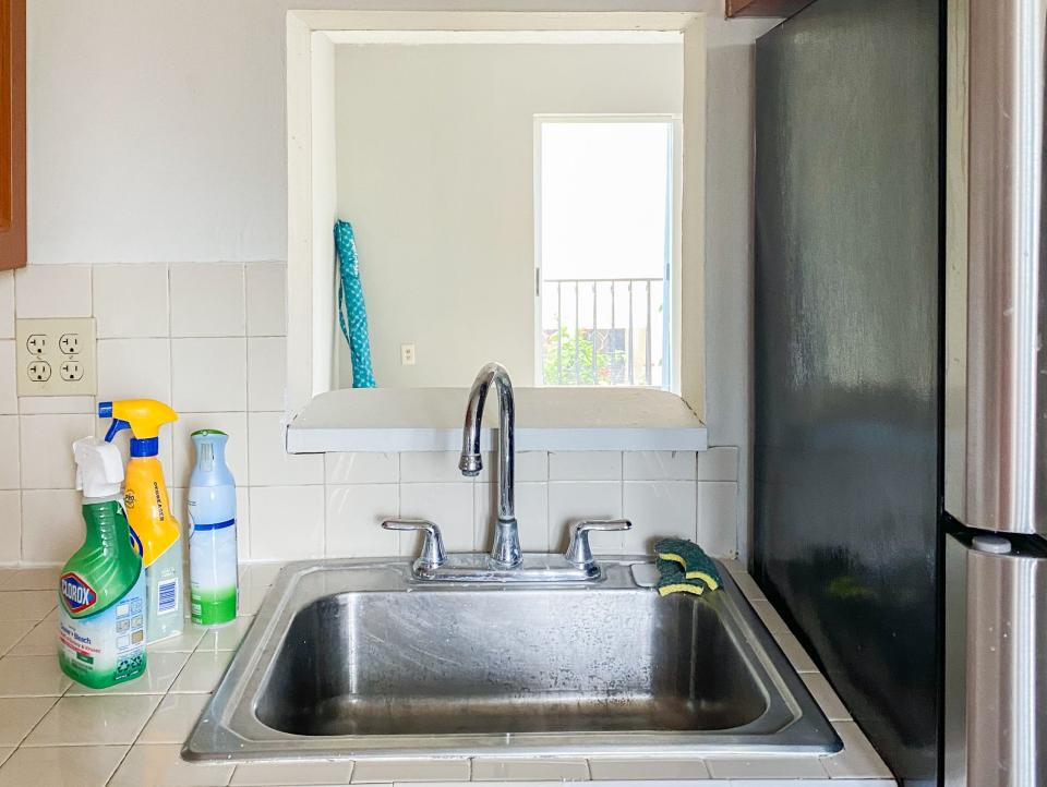 A photo of the sink in the kitchen of the Miami apartment