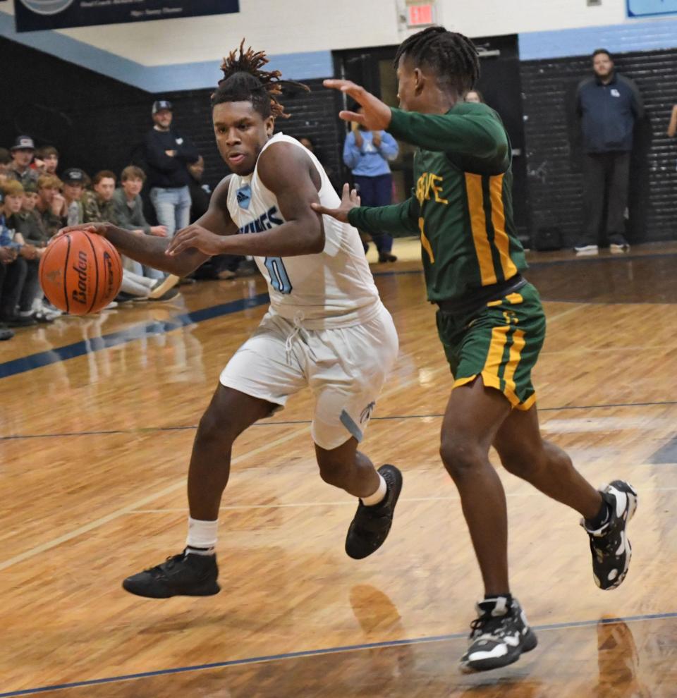 Airline and Captain Shreve battled to overtime Tuesday night with the Vikings coming away with the win.