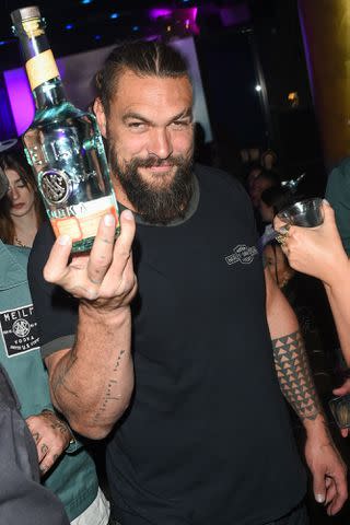 <p>Vivien Killilea/Getty</p> Jason Momoa on Nov. 20