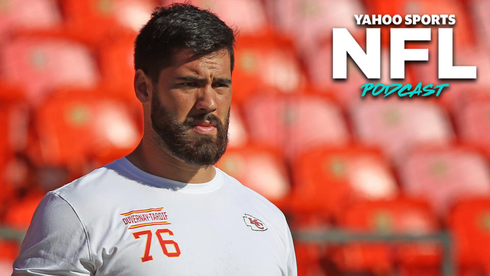 Kansas City Chief Laurent Duvernay-Tardif, the NFL's only active player with a medical degree, is spending the offseason on the frontlines of the COVID pandemic. (Photo by Scott Winters/Icon Sportswire via Getty Images)