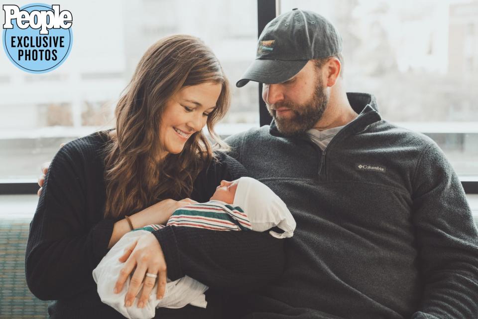 it’s a BOY for Drake White and his wife Alex. Photo Credit: Zack Knudsen