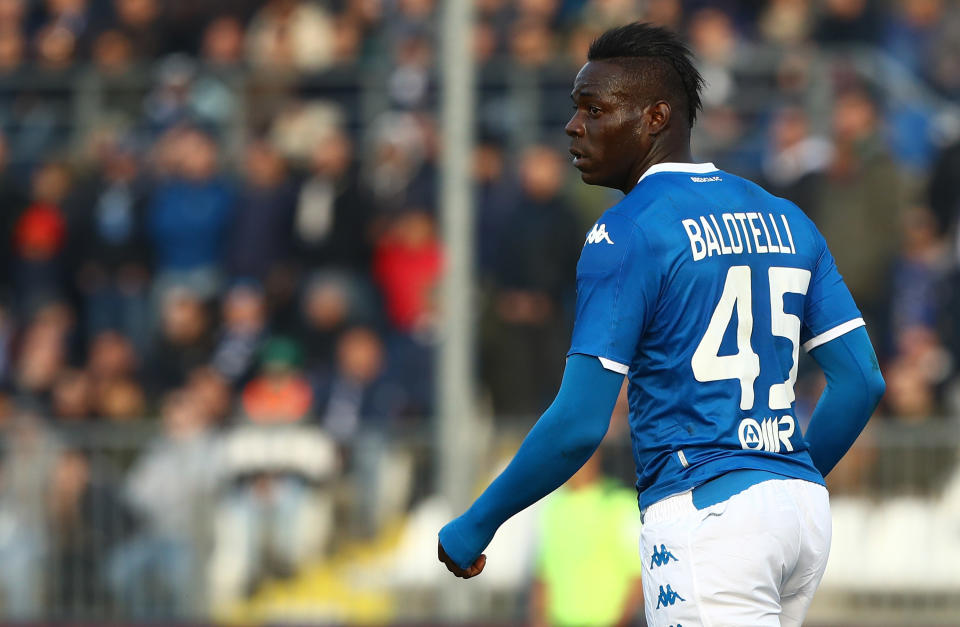 BRESCIA, ITALY - NOVEMBER 30:  Mario Balotelli of Brescia Calcio looks on during the Serie A match between Brescia Calcio and Atalanta BC at Stadio Mario Rigamonti on November 30, 2019 in Brescia, Italy.  (Photo by Marco Luzzani/Getty Images)