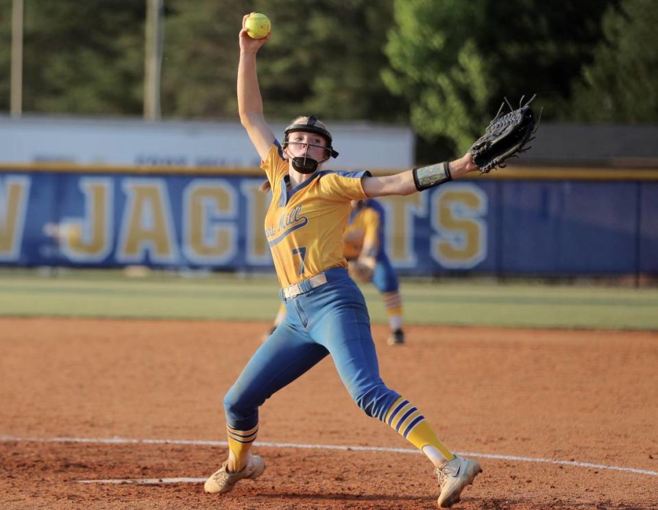 Fort Mill’s Maddie Drerup. pitches during the last inning.