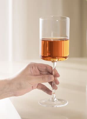 And guests will surely be impressed with this set of four on-trend square wine glasses