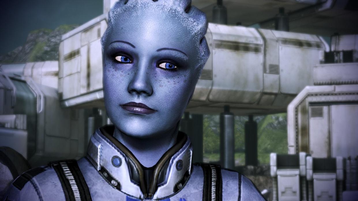  Mass effect romance - liara. 