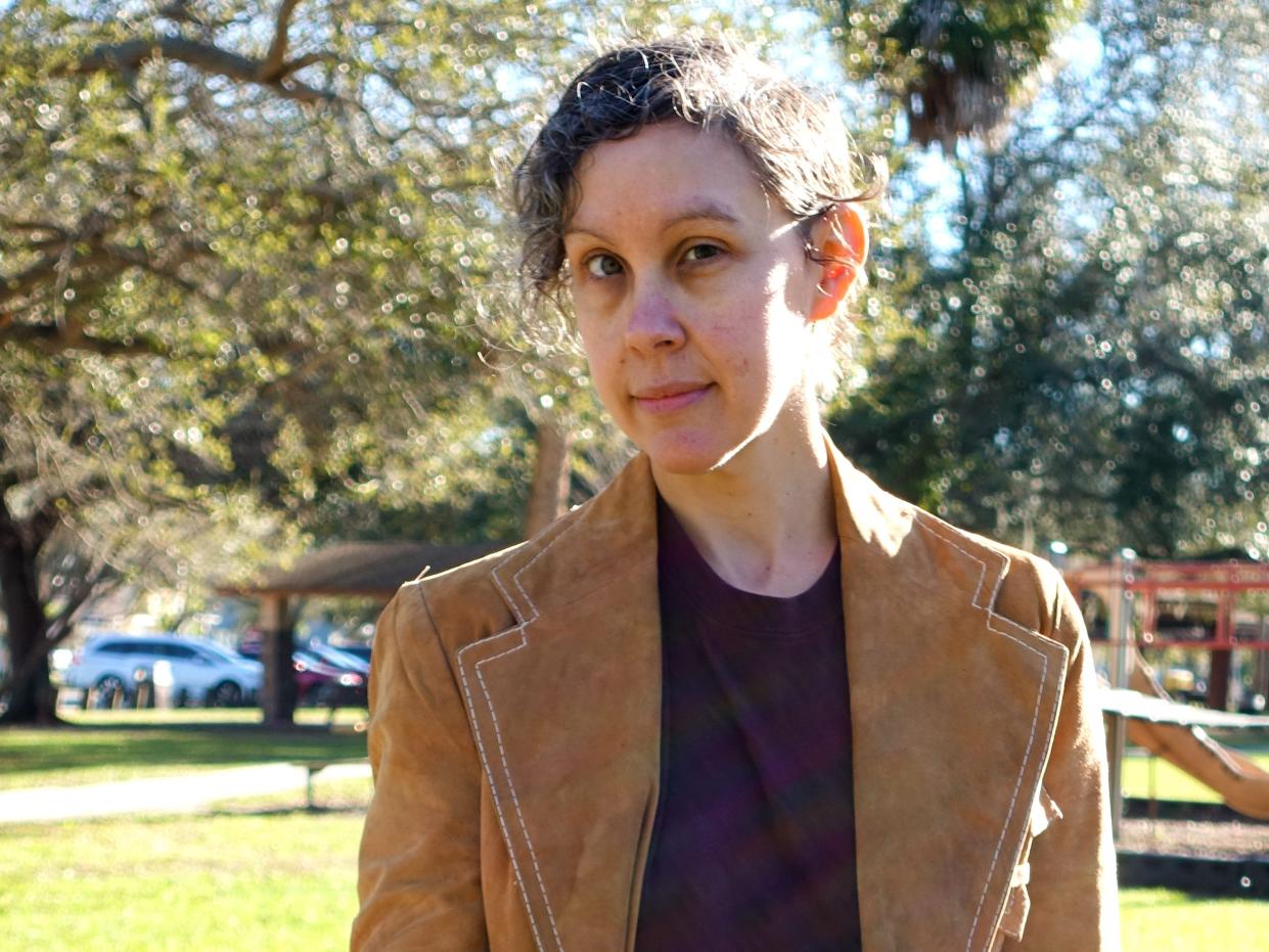 headshot of Amanda Elend in a park