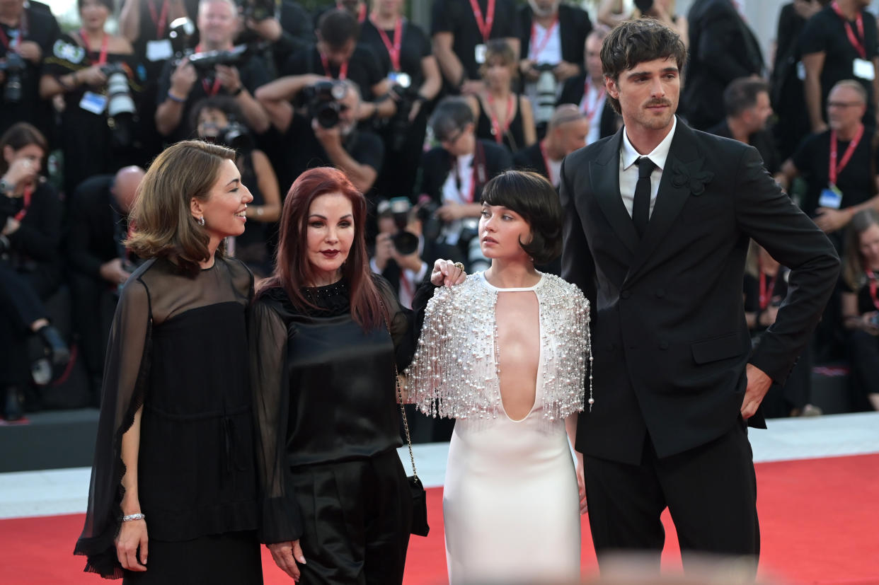 04 September 2023, Italy, Venedig: Director Sofia Coppola (l-r), actress Cailee Spaeny, actor Jacob Elordi and Priscilla Presley arrive at the premiere of the film 