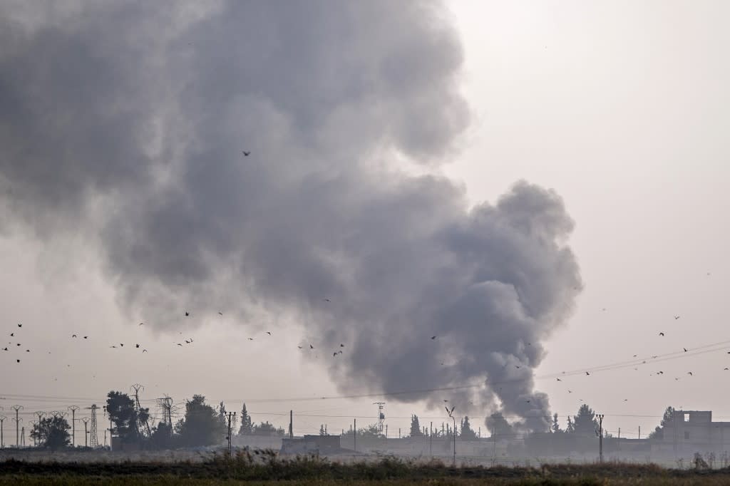 La Turquie a mené une offensive contre les combattants kurdes de Syrie, qu'elle qualifie de "terroristes". Un acte condamné par Emmanuel Macron qui inquiète la communauté kurde de France.