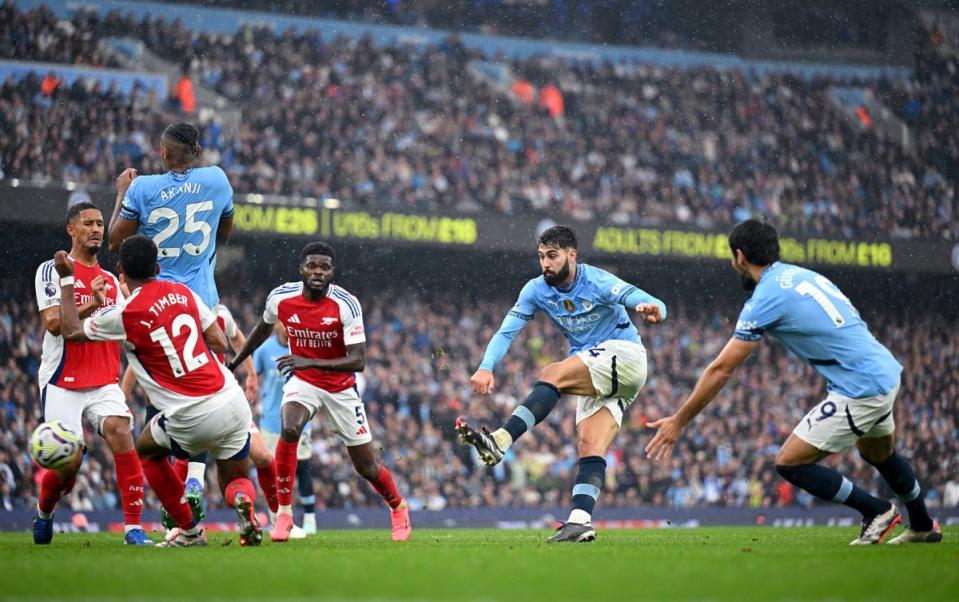 Josko Gvardiol fires a shot from close range (Getty Images)