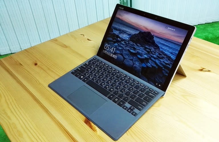 【開箱】把玩ASUS Transformer 3 Pro T303UA變形二合一筆電！工作、創作、娛樂隨型所欲