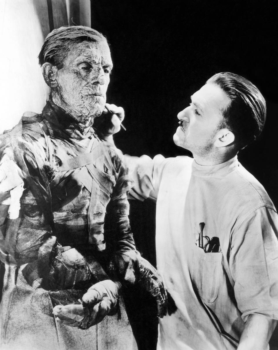 THE MUMMY, Boris Karloff being made up for his role by Jack P. Pierce, 1932.