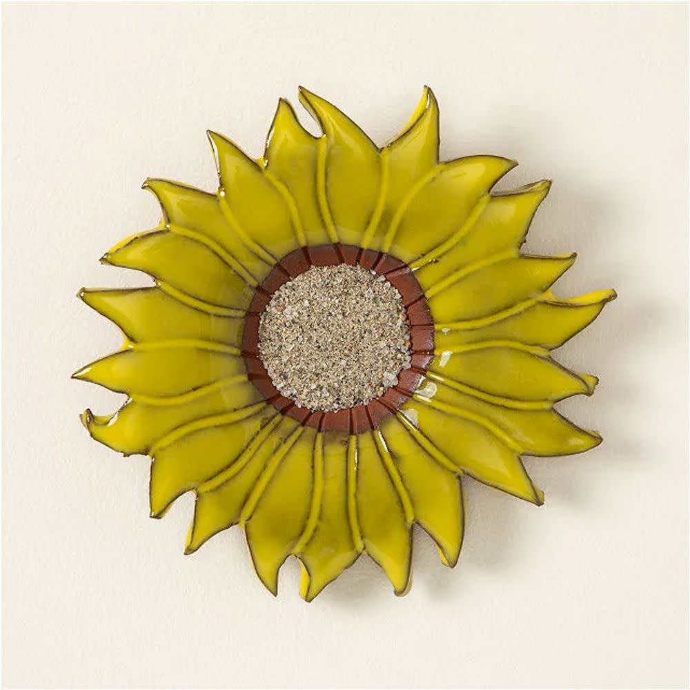 <p><a href="https://go.redirectingat.com?id=74968X1596630&url=https%3A%2F%2Fwww.uncommongoods.com%2Fproduct%2Fyellow-sunflower-butterfly-puddler&sref=https%3A%2F%2Fwww.goodhousekeeping.com%2Fholidays%2Fmothers-day%2Fg4247%2Fmothers-day-gifts-for-grandma%2F" rel="nofollow noopener" target="_blank" data-ylk="slk:Shop Now;elm:context_link;itc:0;sec:content-canvas" class="link rapid-noclick-resp">Shop Now</a></p><p>Yellow Sunflower Butterfly Puddler</p><p>uncommongoods.com</p><p>$42.00</p><span class="copyright">Uncommon Goods</span>