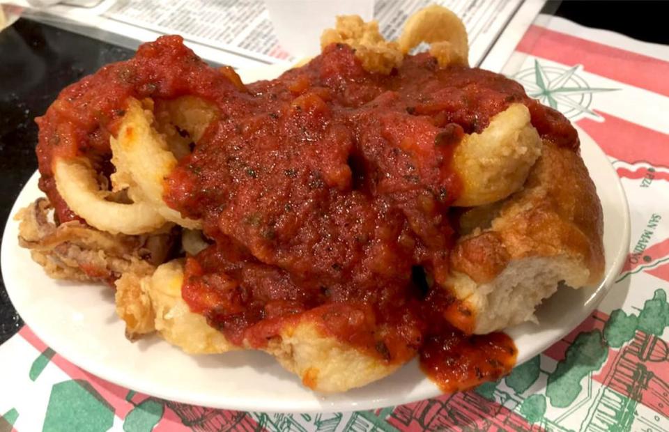 Fried Calamari, Randazzo’s Clam Bar (Brooklyn, New York)