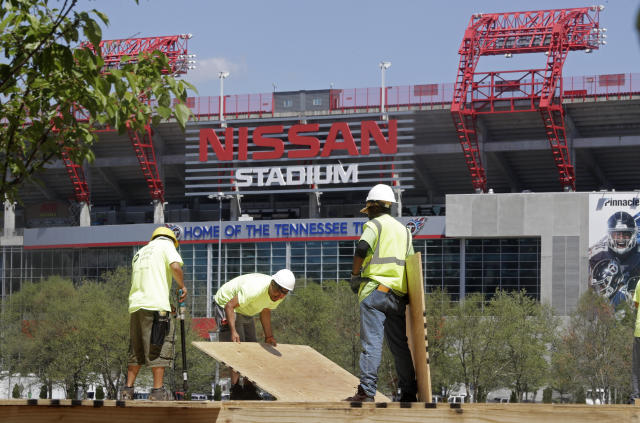 Titans Host Draft Party at Nissan Stadium